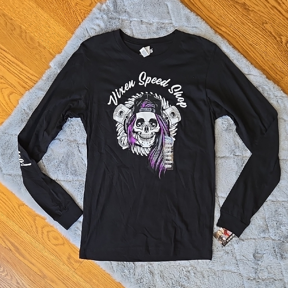 Off Road Vixen Black Long Sleeve Graphic Shirt, Womens Small, NWT